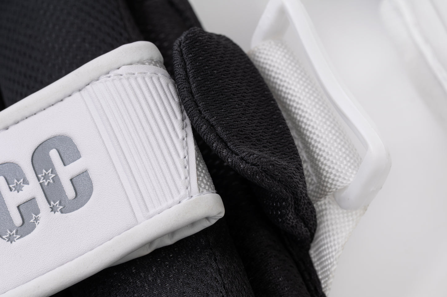 SCC 1.0 Batting Pads