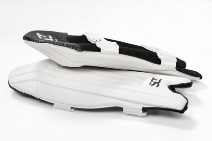 Assassin Pro Wicket Keeping Pads