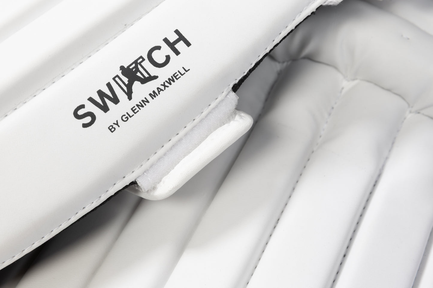 Switch 765 Batting Pads