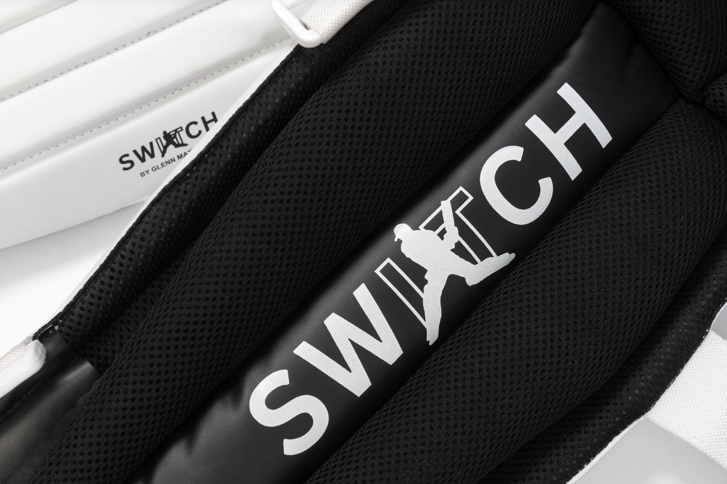 Switch 765 Batting Pads