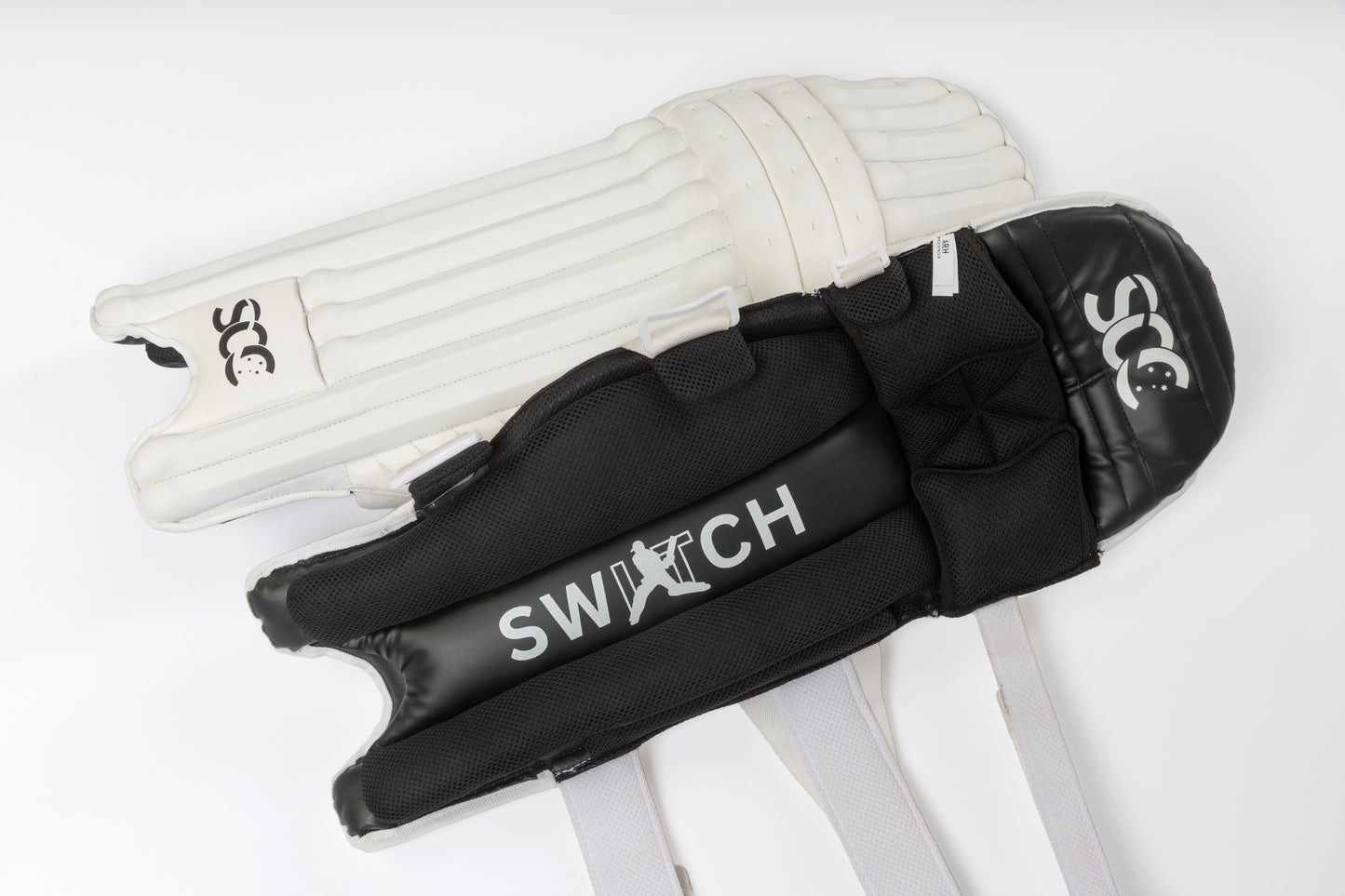 SWITCH Players Batting Pads