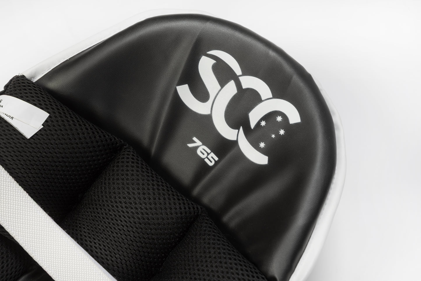 Switch 765 Batting Pads